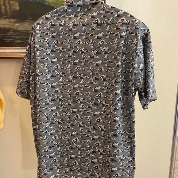 NWT Solaris Men's Mountain Motif Button-up Short Sleeve Shirt Sz: XL - Picture 3 of 10
